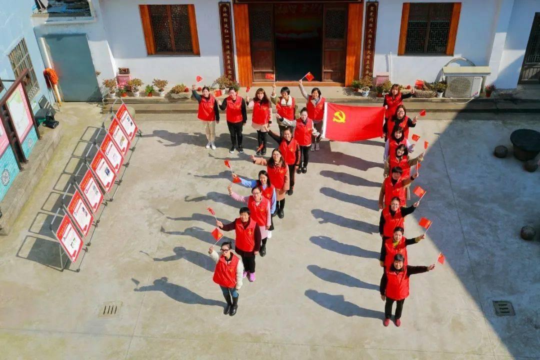 怎么清洗地毯游戏画面