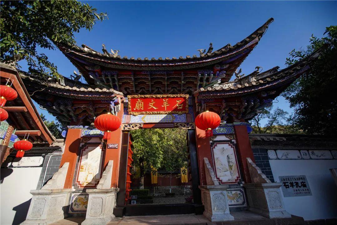 《黑土无言》前5集，杨四：受害者？王萍：嫌疑大！